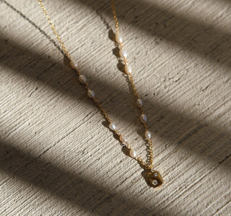 Dainty Amelia Pearl Pave Necklace