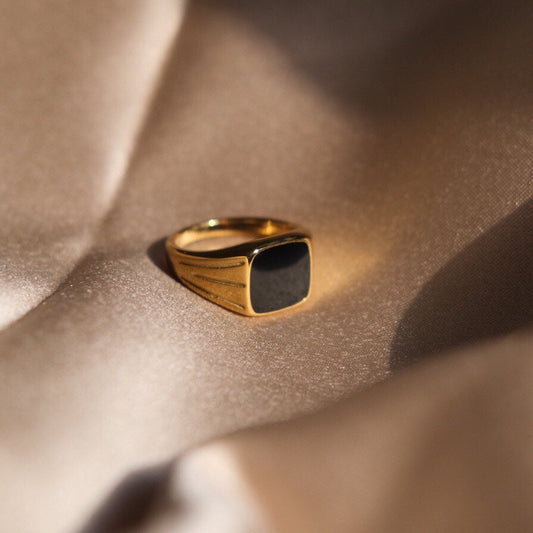 Black Spinel Signet Ring