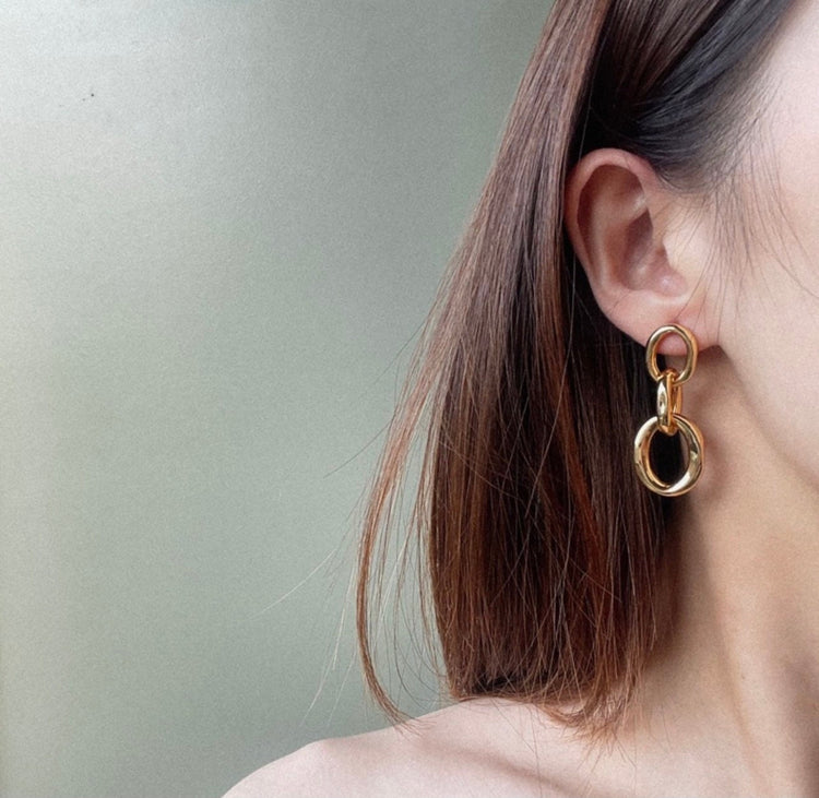 Gold Chelsea Hoop Earrings