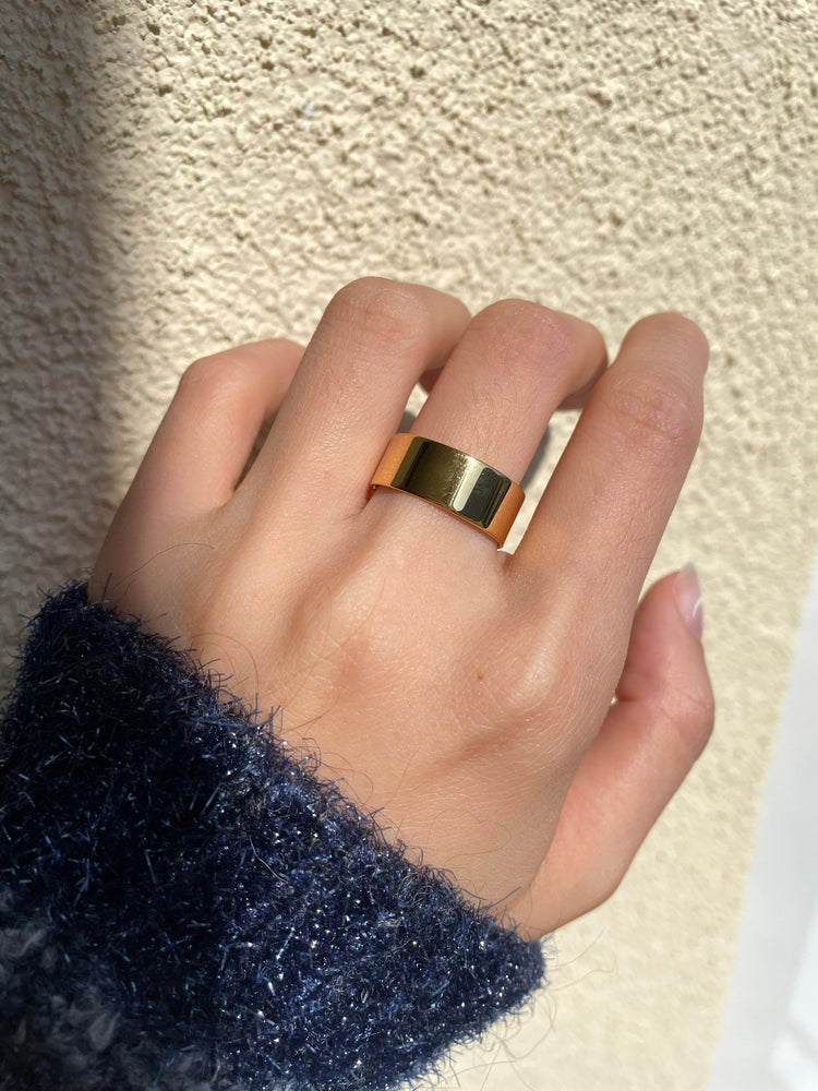 Flat Band Ring