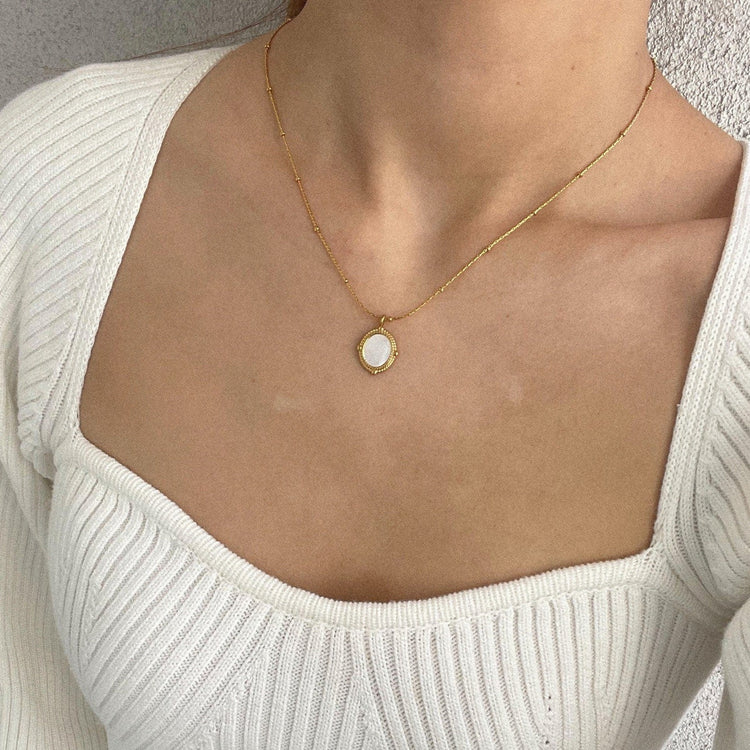 Mother of Pearl Ingrid Necklace