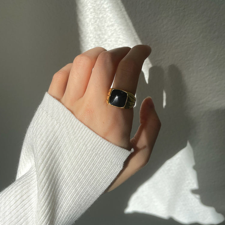 Black Spinel Signet Ring