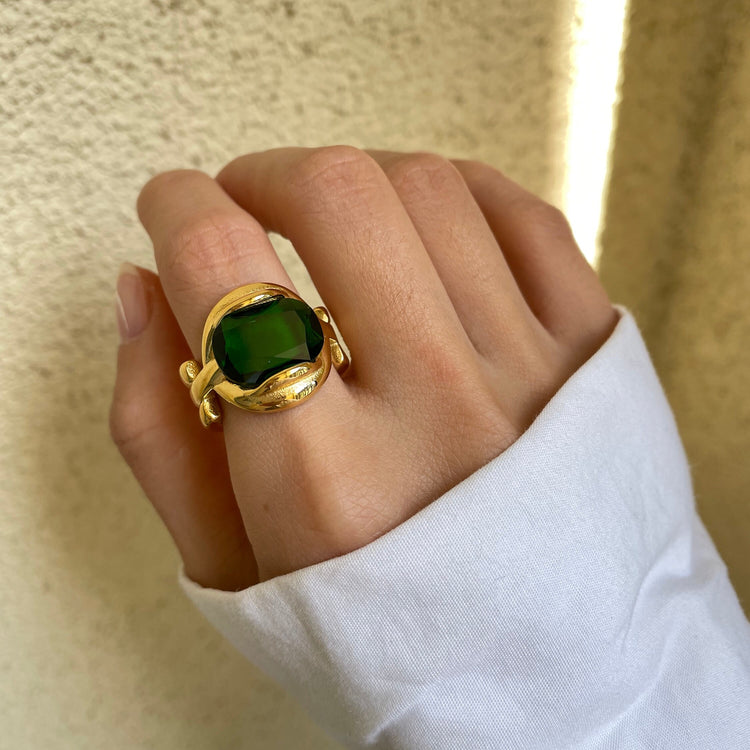 Emerald Bold Ring